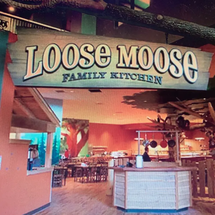 Great Wolf Lodge-Loose Moose Family Kitchen, Edison, NJ