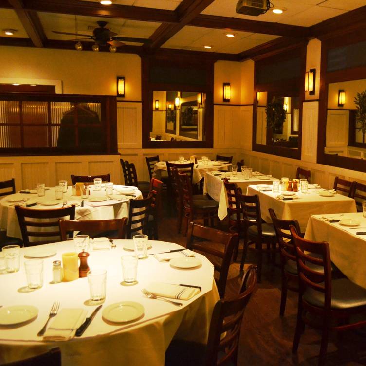 Mim S Restaurant Roslyn Roslyn Heights Ny Opentable