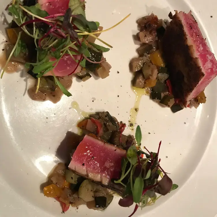 Restaurant Carte Blanche Mis à jour en 2024, Restaurant Français Contemporain à Montreal, QC