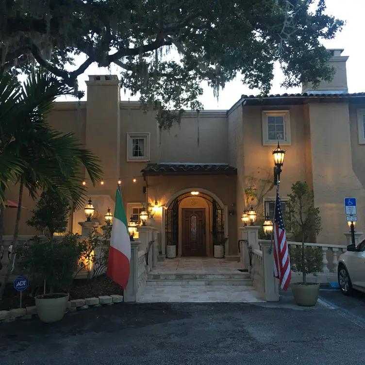Villa Bellini Restaurant & Lounge Permanently Closed Clearwater, FL