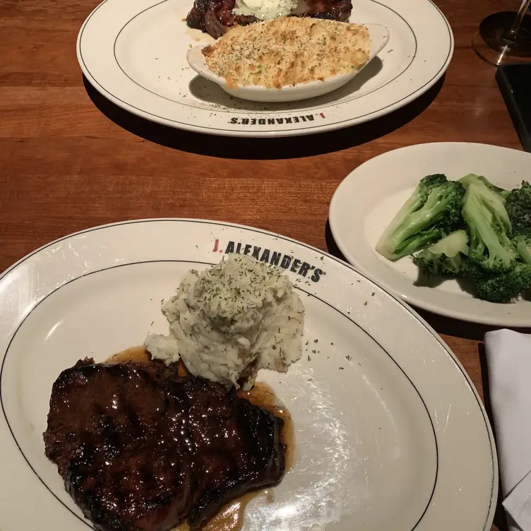 J. Alexander's Livonia Restaurant Livonia, MI OpenTable