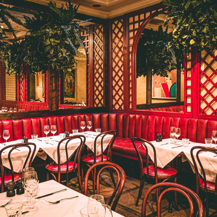 Interiors & Mw Burgers June  S- - Palm Court Brasserie, London, 