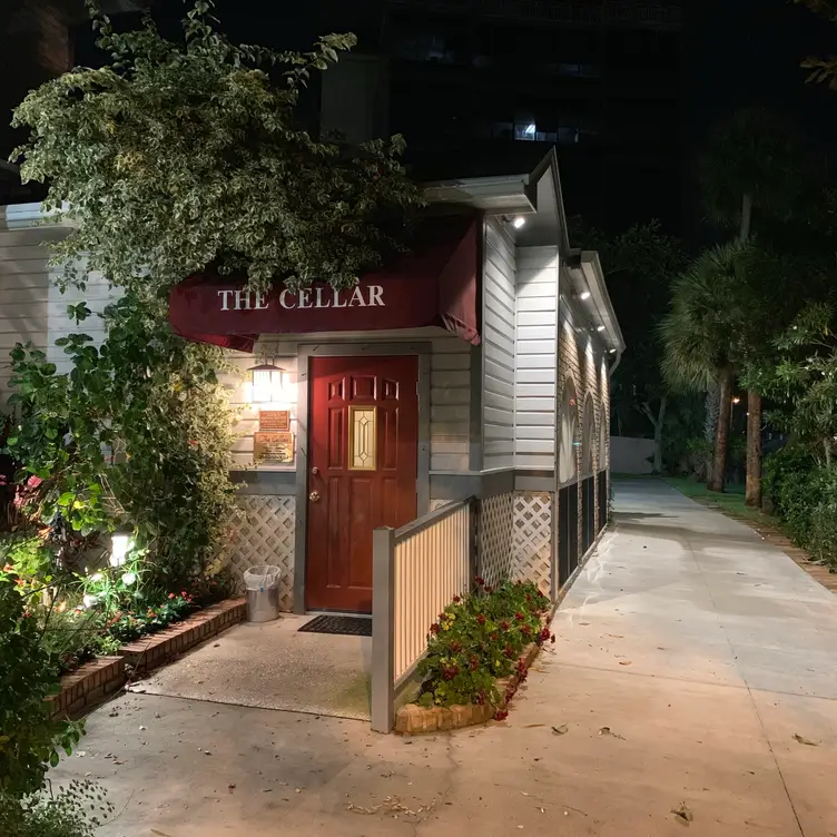 The Cellar Restaurant, Daytona Beach, FL