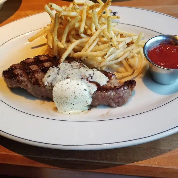 J. Alexander's Oak Brook Restaurant Oak Brook, IL OpenTable