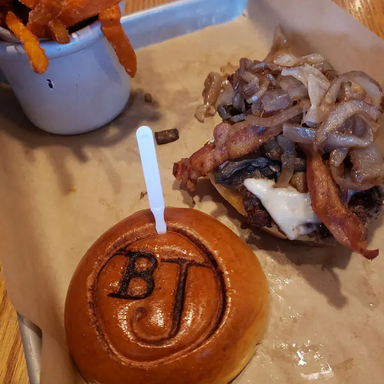 Burger Jones - Minneapolis, Minneapolis, MN