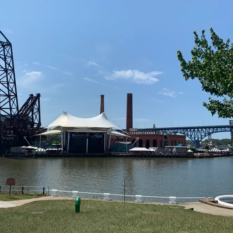 Alley Cat Oyster Bar Restaurant Cleveland, OH OpenTable