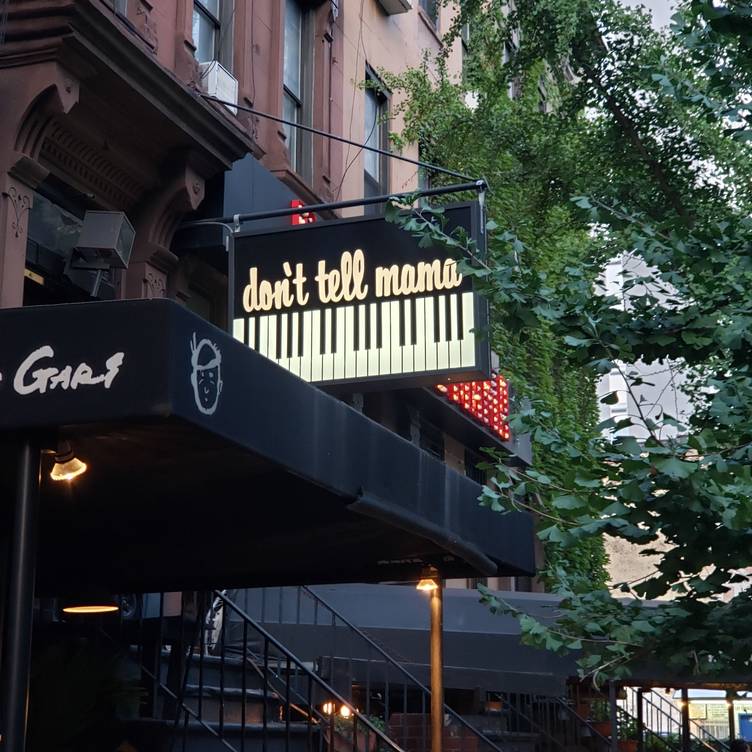 Don T Tell Mama Nyc Restaurant New York Ny Opentable