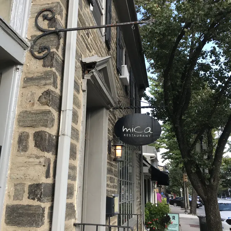 Mica, Philadelphia, PA