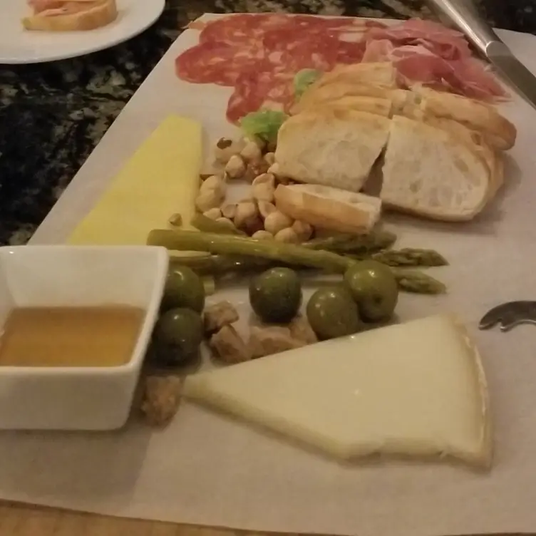 Bodega Wine Dive Top Rated Restaurant in Lake Charles, LA OpenTable