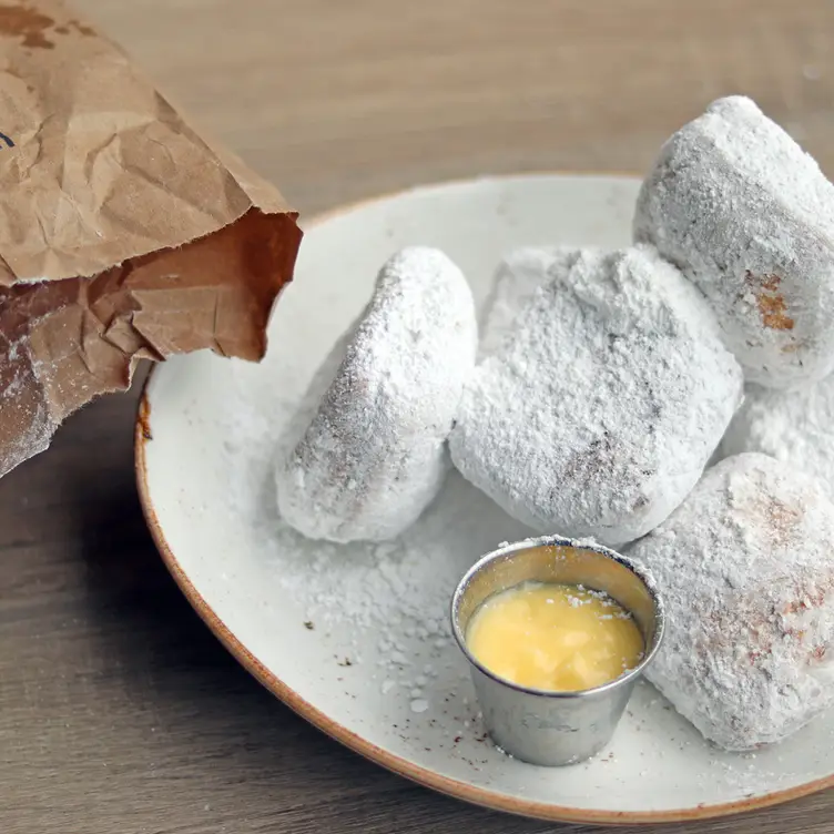 Beignets Beignets - Great Maple - Fashion Island, Newport Beach, CA