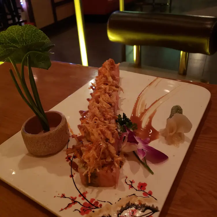 Raku Sushi West End Restaurant St. Louis Park, MN OpenTable