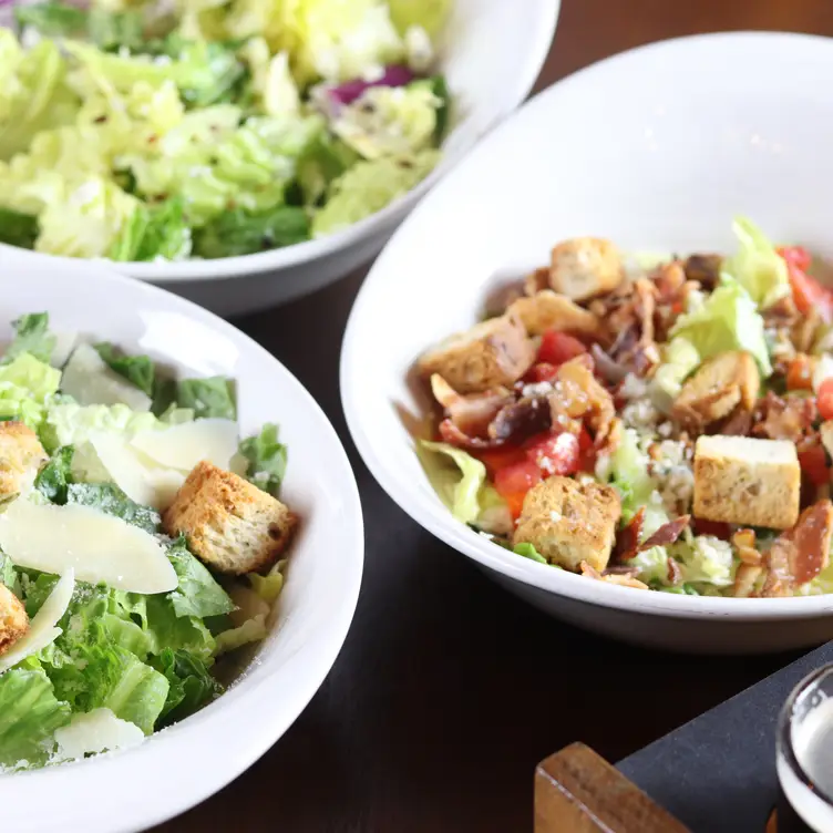 Iron Hill BreweryHuntingdon Valley Restaurant Huntingdon Valley, PA