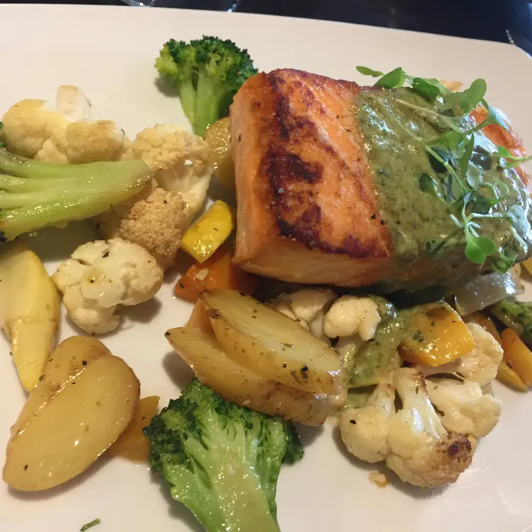 Pomelo at The Orchard Updated 2024, American Restaurant in Phoenix, AZ