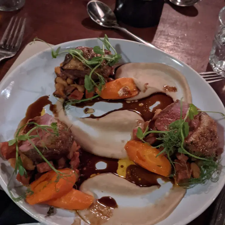 The Black Horse Inn - Top Rated Restaurant in Maidstone, Kent | OpenTable