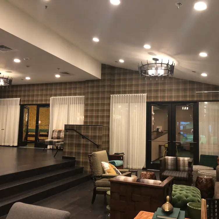 TopGolf Swing Suite - Graduate Eugene, Eugene, OR