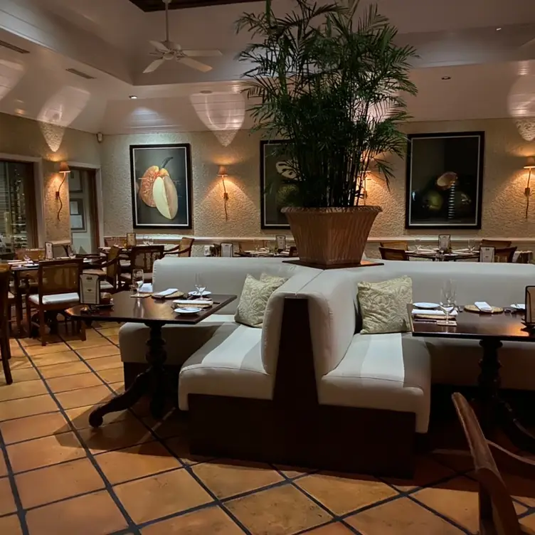 The Brasserie Grand Cayman Restaurant Town, Grand Cayman