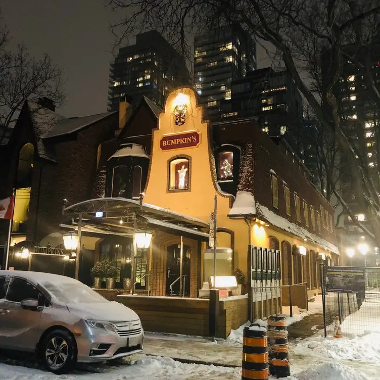 Bumpkin's Restaurant & Bar, Toronto, ON