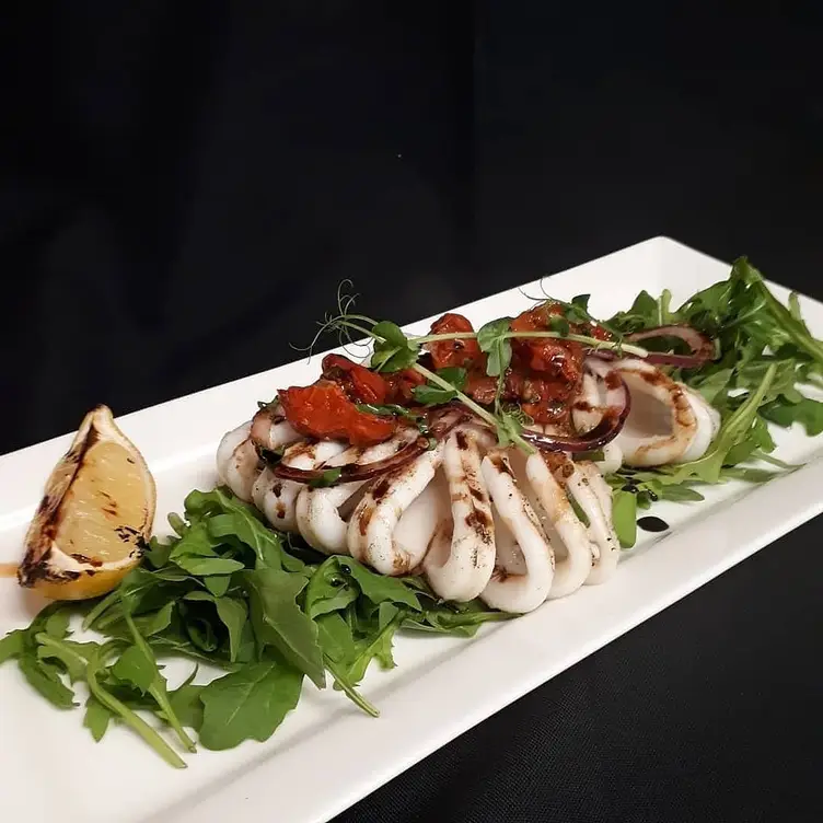 Downtown Bistro & Grill