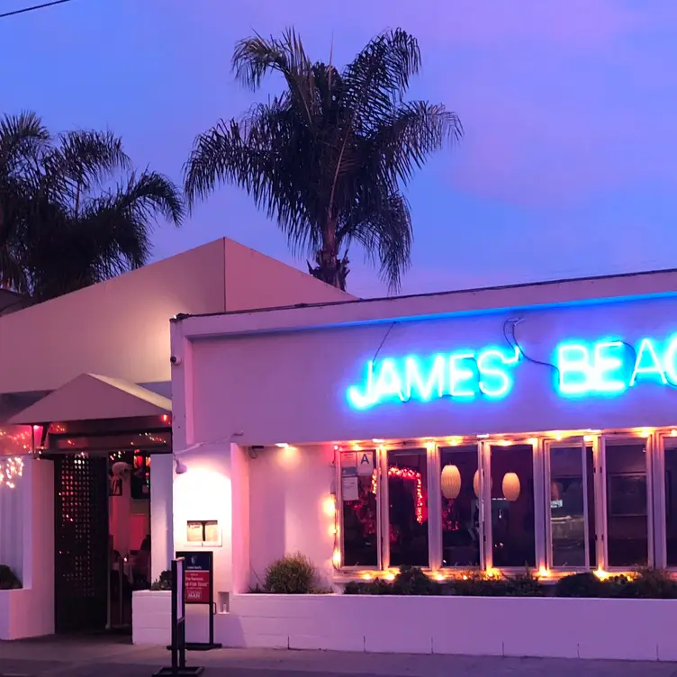 James' Beach, Venice, CA