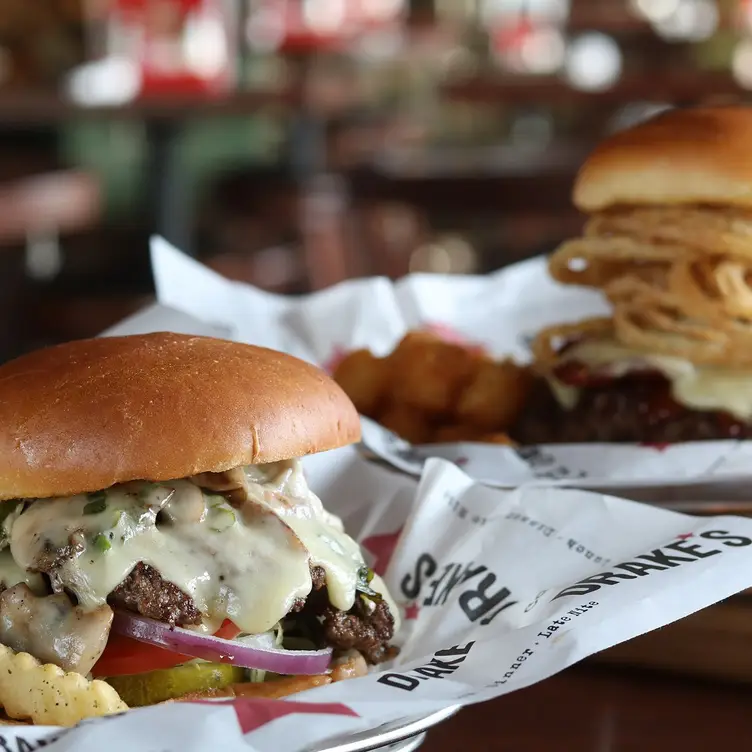 Drake's - Nicholasville, Nicholasville, KY