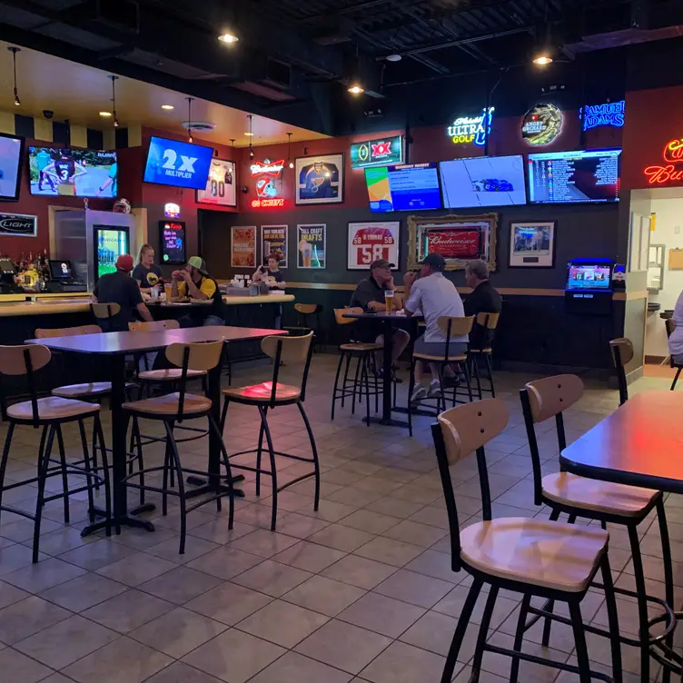 Buffalo Wild Wings - Jefferson City MO Jefferson City