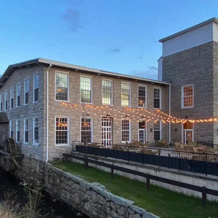 GlenPharmer Distillery，MAFranklin