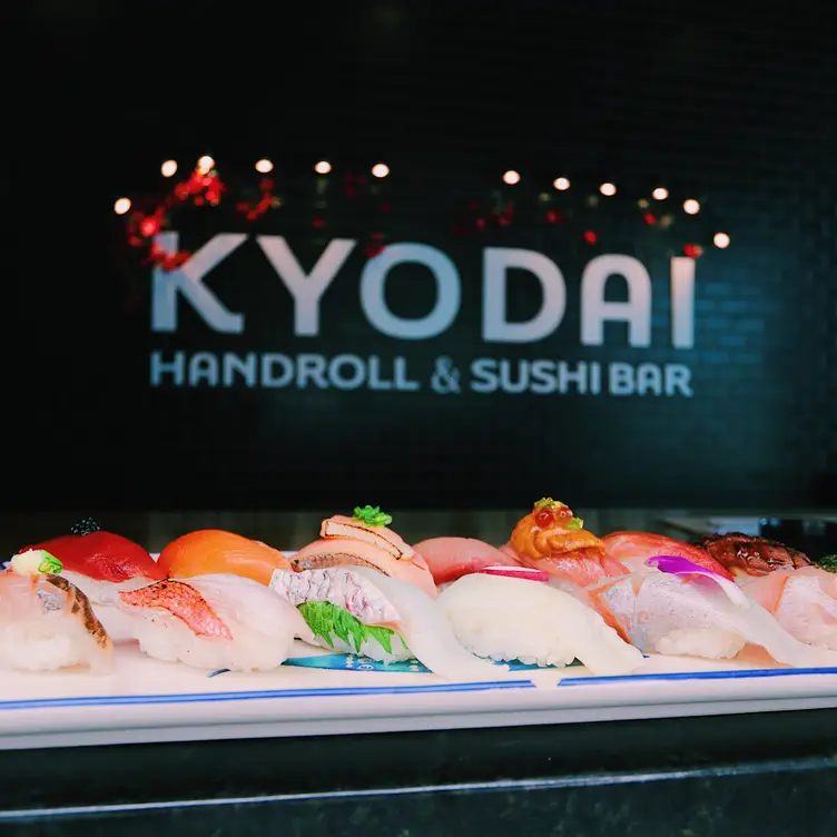 Kyodai Handroll & Sushi Bar, Frisco, TX