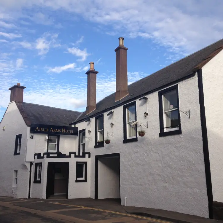 The Bar @ Airlie Arms Hotel, Kirriemuir, Angus