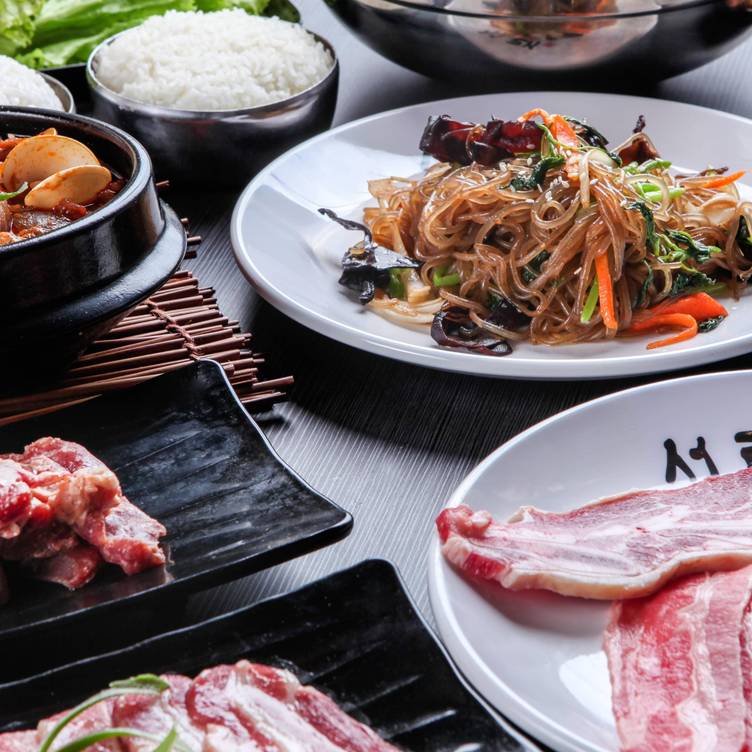 bbq plaza near me
