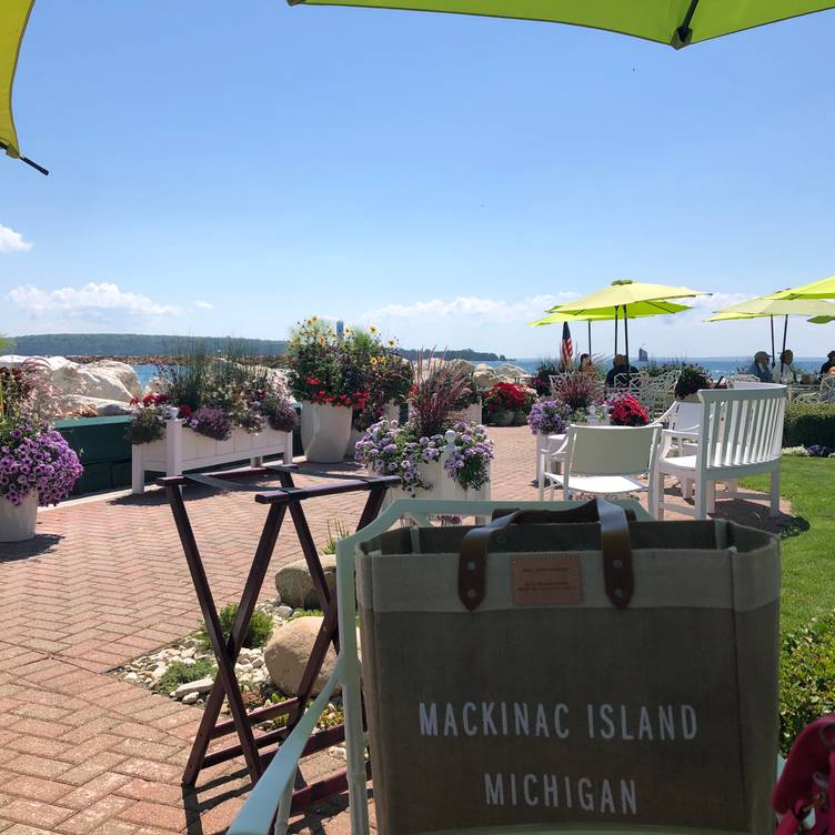 Carriage House At Hotel Iroquois Restaurant Mackinac Island Mi Opentable