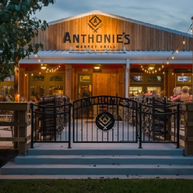 Anthonie’s Market Grill, Simonton, TX