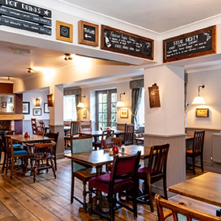 The Cricketers, Blandford Forum, ENG