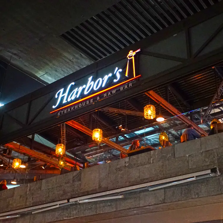 Harbor's Steakhouse & Raw Bar - Angelopolis，PUEPuebla