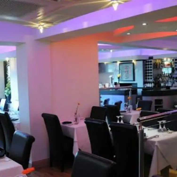 Wombourne Tandoori Restaurant, Wolverhampton, ENG