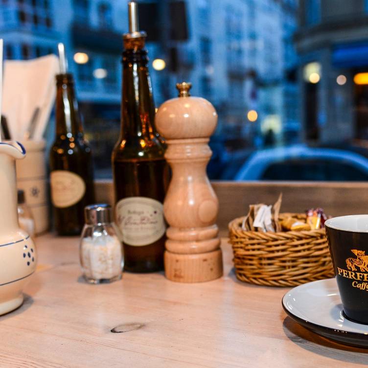 Mozzarella Bar Bottega Restaurant Berlin Be Opentable