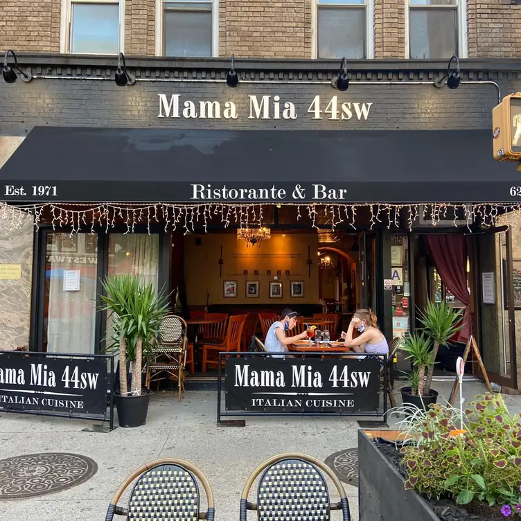 Mama Mia - 44sw, New York, NY