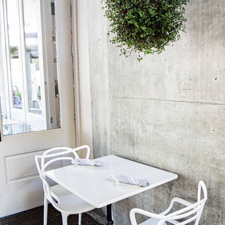 Taverna Pizzeria Risoterria Restaurant Austin Tx Opentable