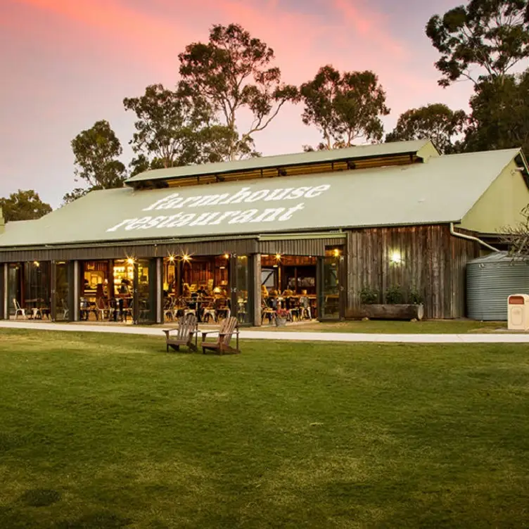 Paradise Country Farmhouse Restaurant AU-QLD Oxenford