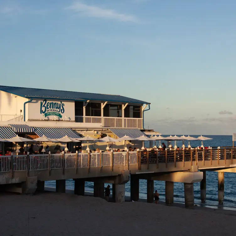 Benny's On The Beach - Pier, Lake Worth, FL