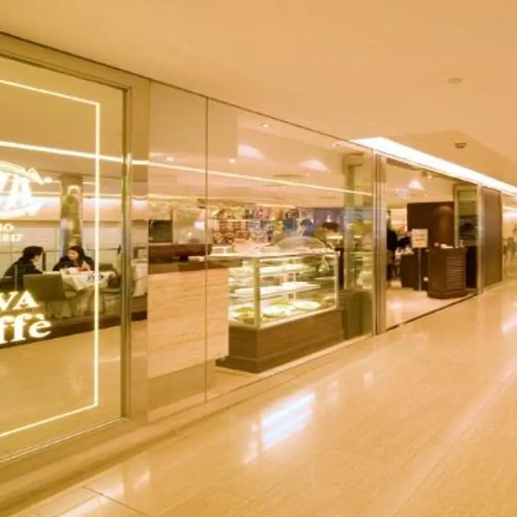 Cova Ristorante & Caffe - Central, Hong Kong, 