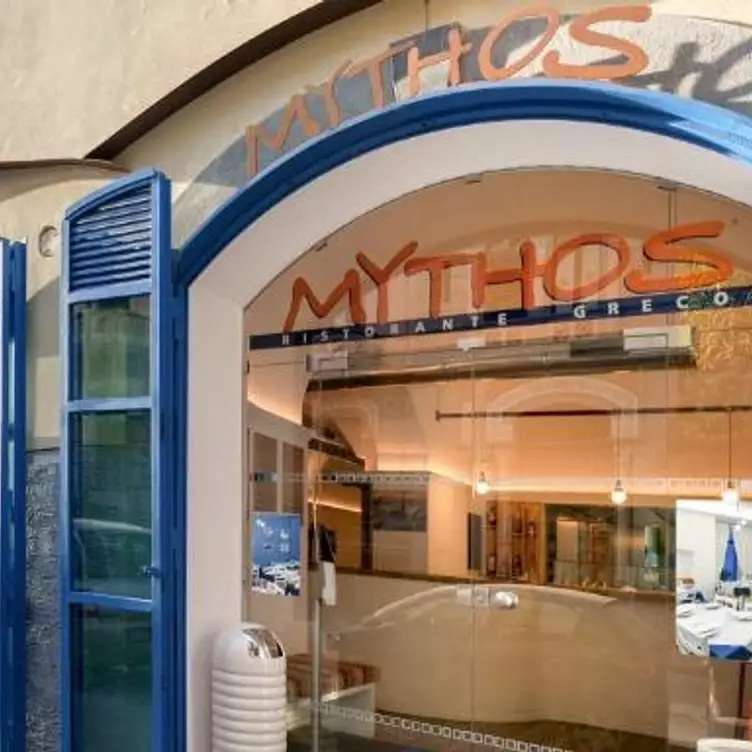 Mythos, Salerno, CM