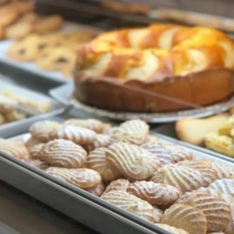 Il Puff, Rome, LA