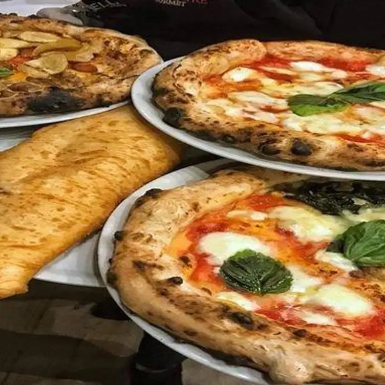 Spicchi D'Autore Pizzeria Gourmet, Naples, CM