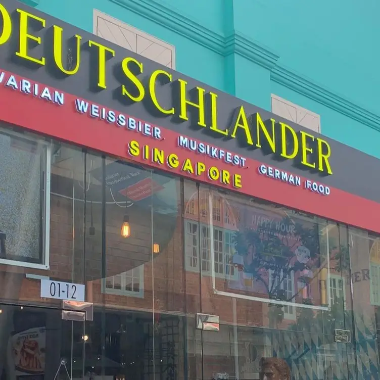 Deutschlander, Singapore, 