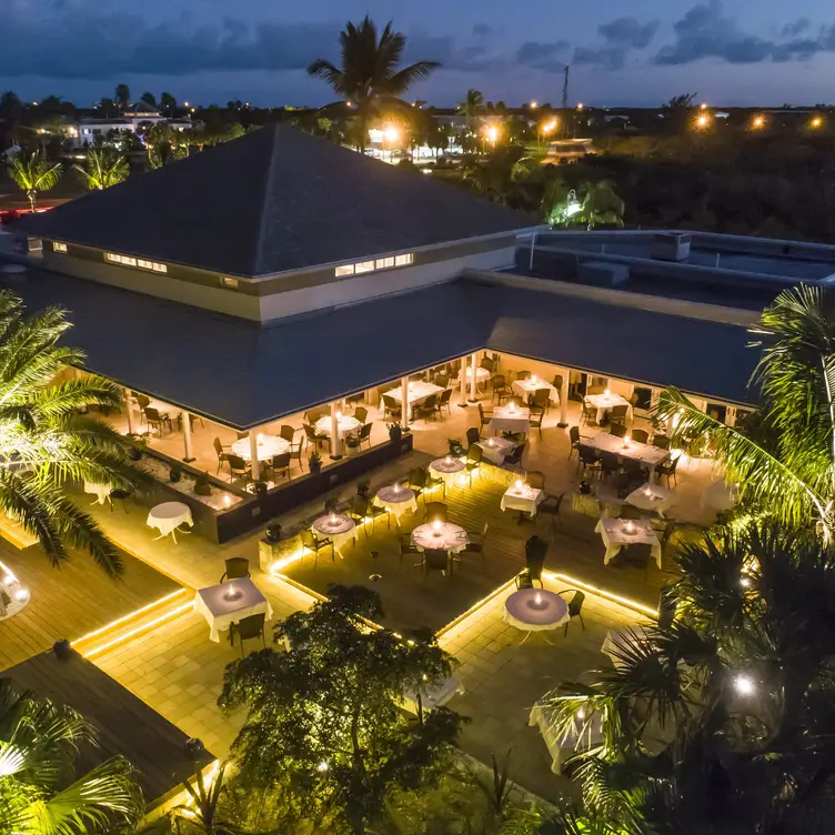 Opus Wine Bar and Grill，Turks & CaicosProvidenciales