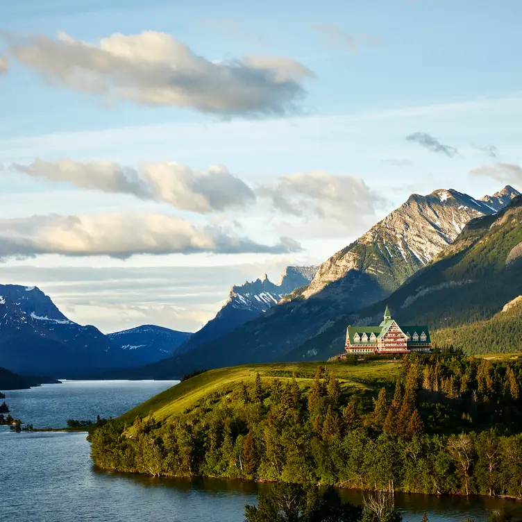 Royal Stewart Dining Room，ABWaterton Park