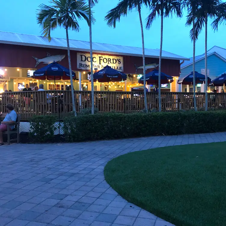 Doc Ford’s Rum Bar and Grille – Captiva, Captiva, FL