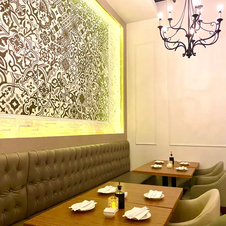 Blufish Sushi Robata Vernon Hills Restaurant Vernon Hills, IL