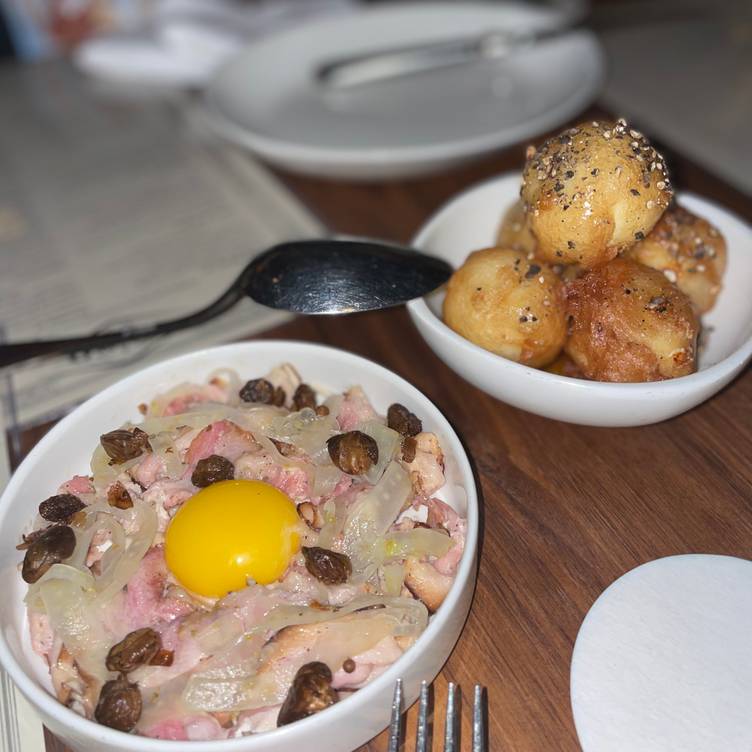 ecco atlanta dress code