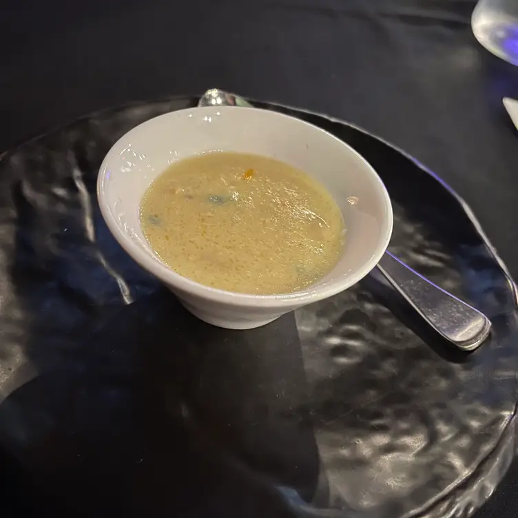 Lobster Cave Beaumaris Book on OpenTable now